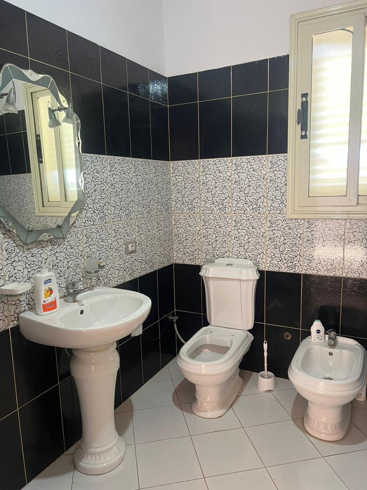 Hotel Nori House Wlora Zewnętrze zdjęcie